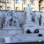 Magyarország történelme a szobrok történetén keresztül